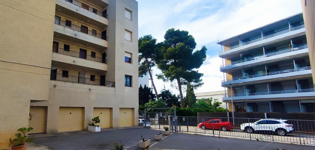 Castell Mar Apartment Roses Exterior photo